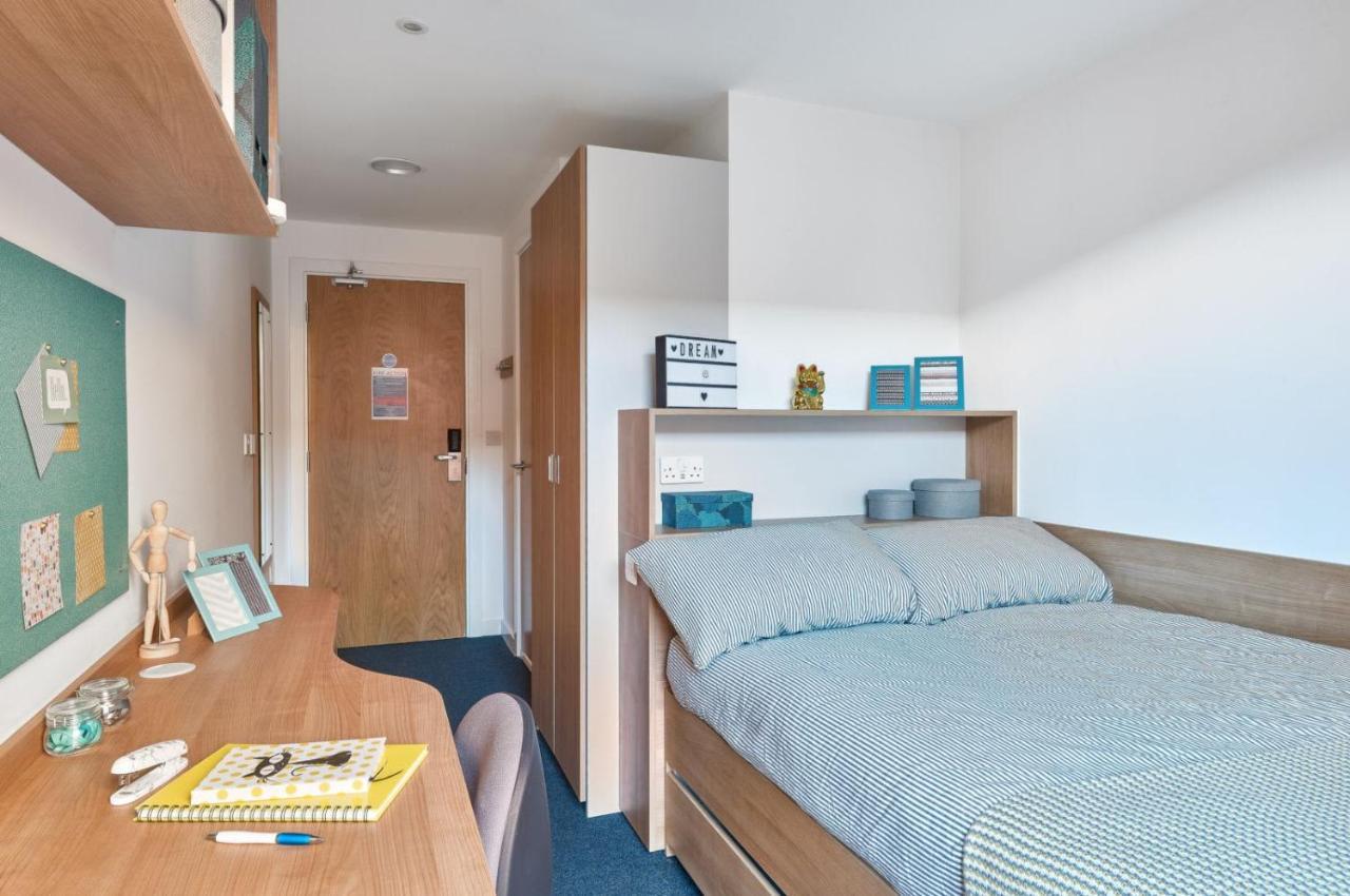 Ensuite Bedrooms With Shared Kitchen At The Elements Located In Sheffield For Students Only Exterior foto