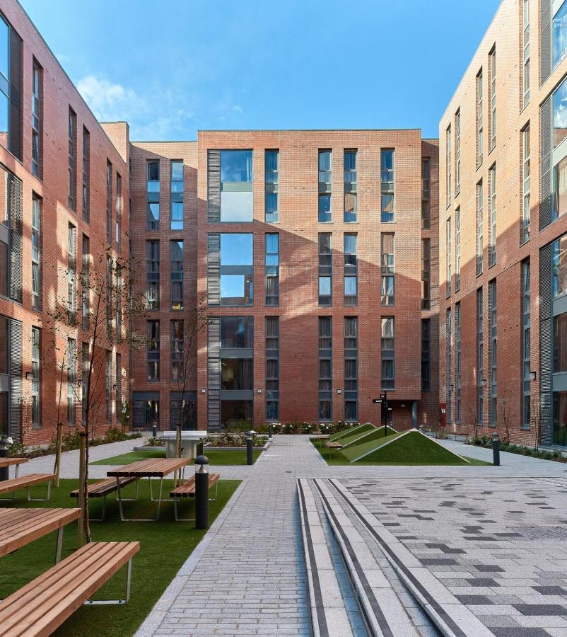 Ensuite Bedrooms With Shared Kitchen At The Elements Located In Sheffield For Students Only Exterior foto